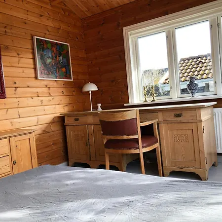 Dom wakacyjny Log House Near Beautiful Nature In